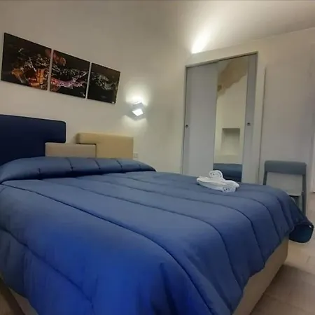 Casa Malu 15 Cin I T 0 7 1 0 3 3 B 4 0 0 0 8 8 3 3 2 Monte SantʼAngelo